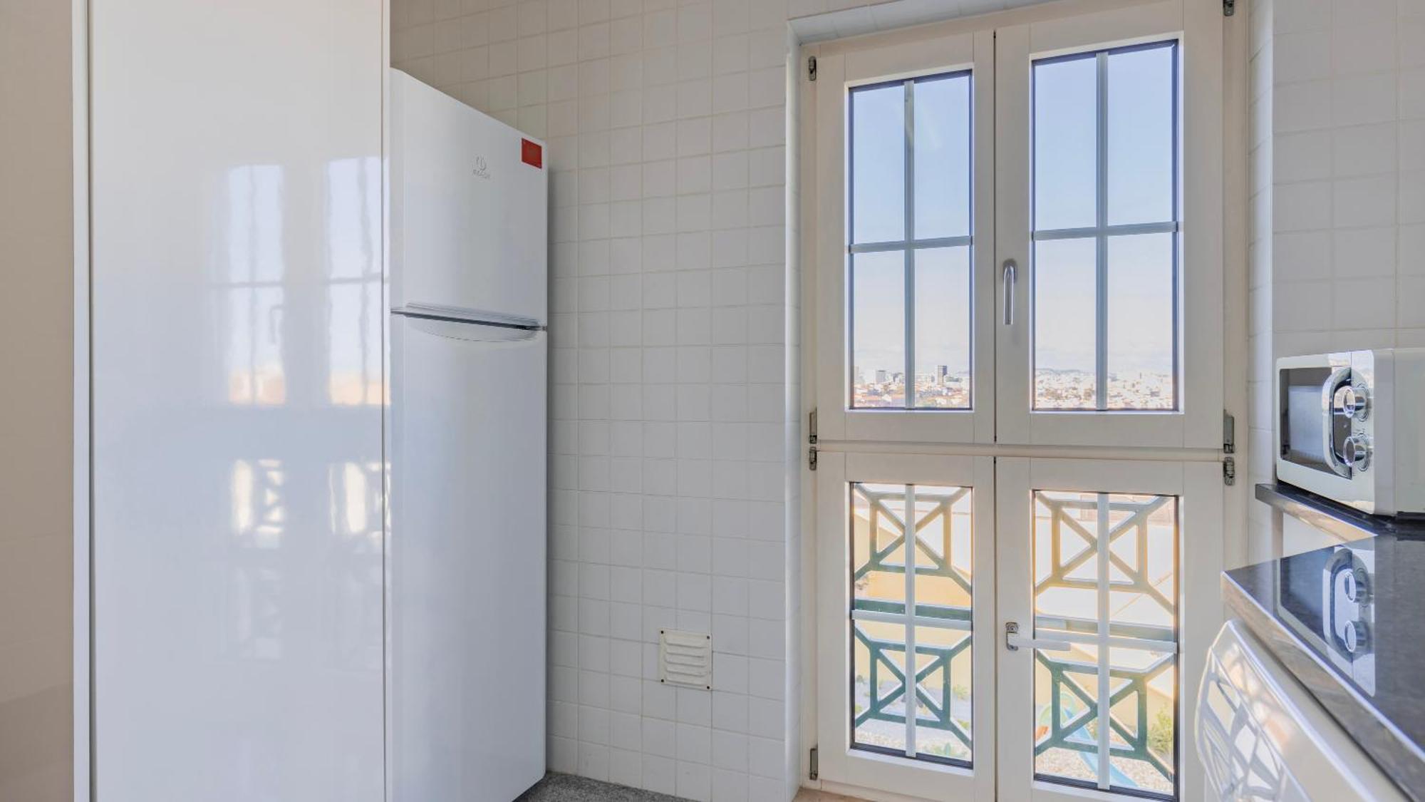 Apartment Stylish With Parking By Lovelystay Lissabon